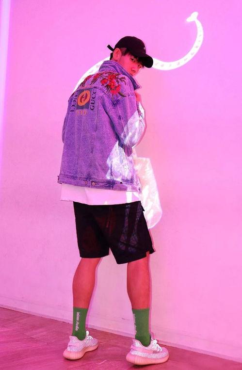 网红q名中文,揭秘网红Q名背后的魅力与影响力