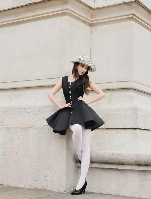 白丝明星,时尚潮流的引领者与青春偶像的完美融合