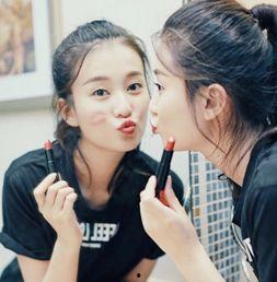 明星圈在哪,揭秘娱乐圈的繁华与喧嚣