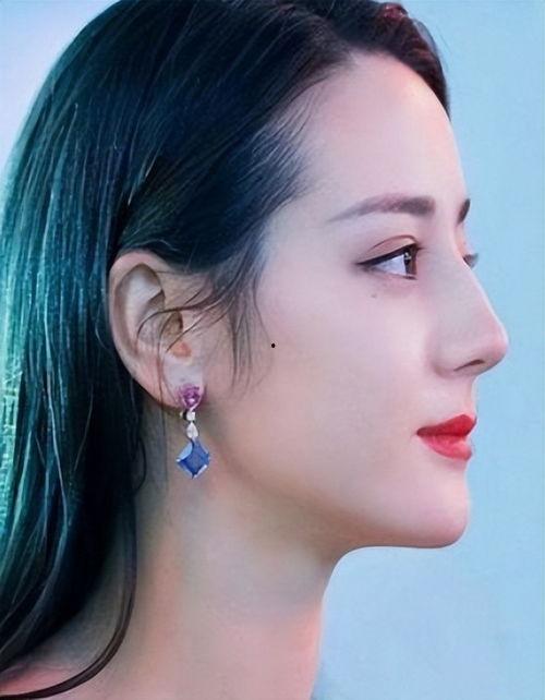 好看鼻子明星图片,揭秘明星们的完美鼻型美学